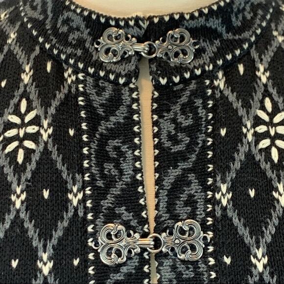 Talbots vintage Scandinavian cardigan metal hooks - Picture 3 of 16